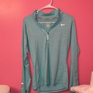 GUC Nike athletic 1/4 zip